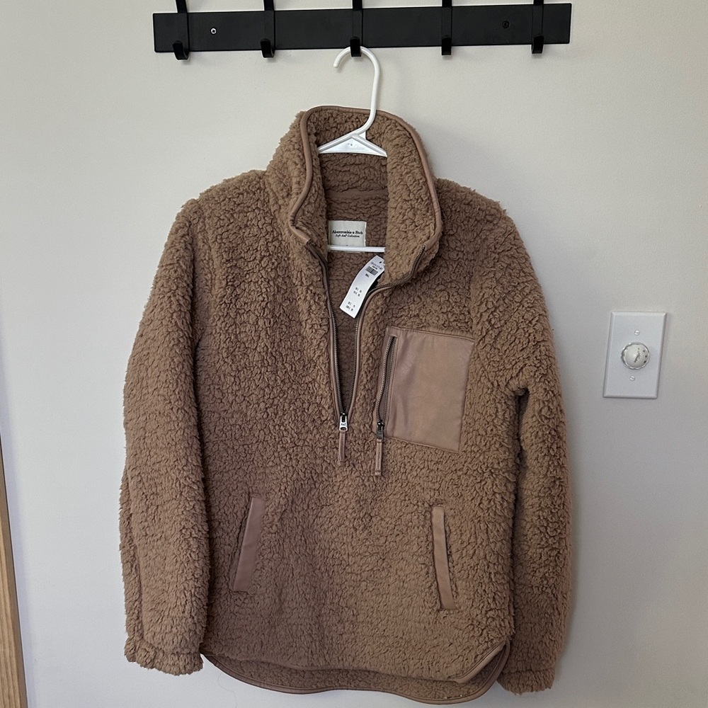 Abercrombie & Fitch Brown Sherpa Sweater